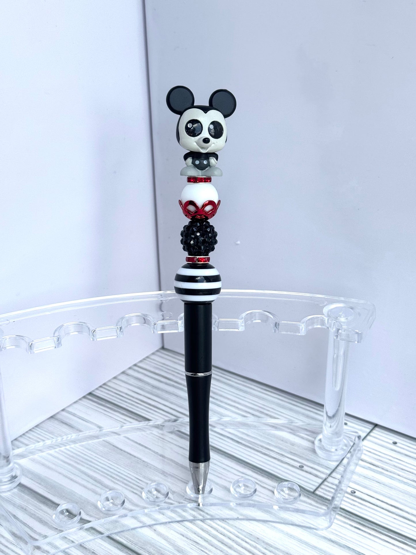 Character pens