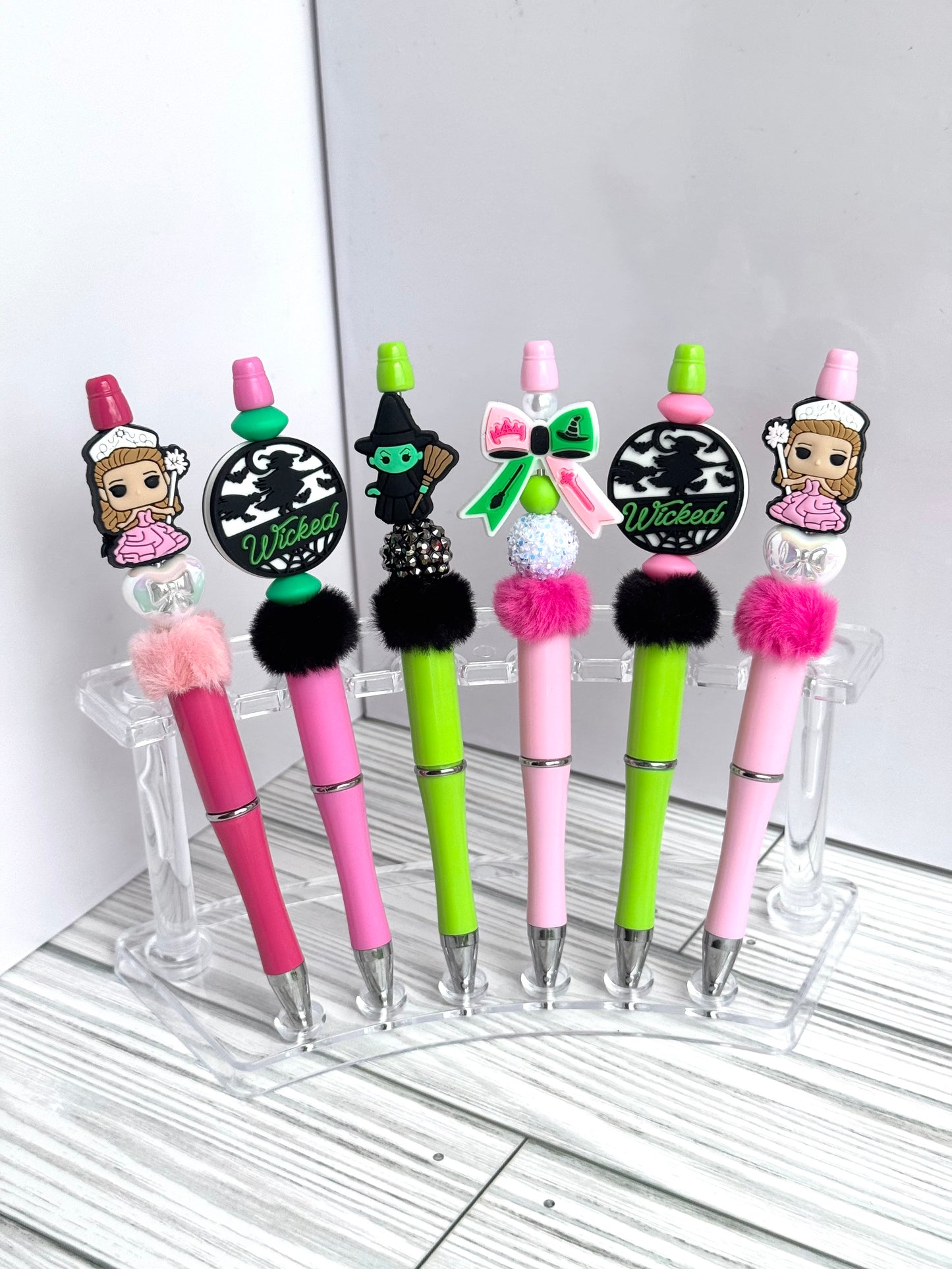 Pink goes good with Green
