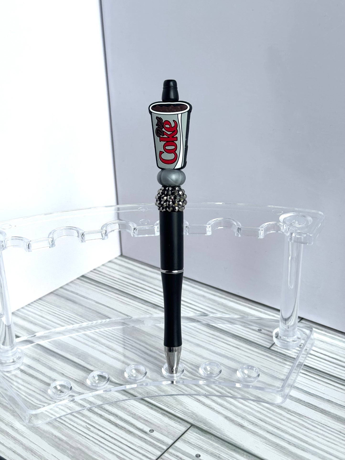 Food and drink pens