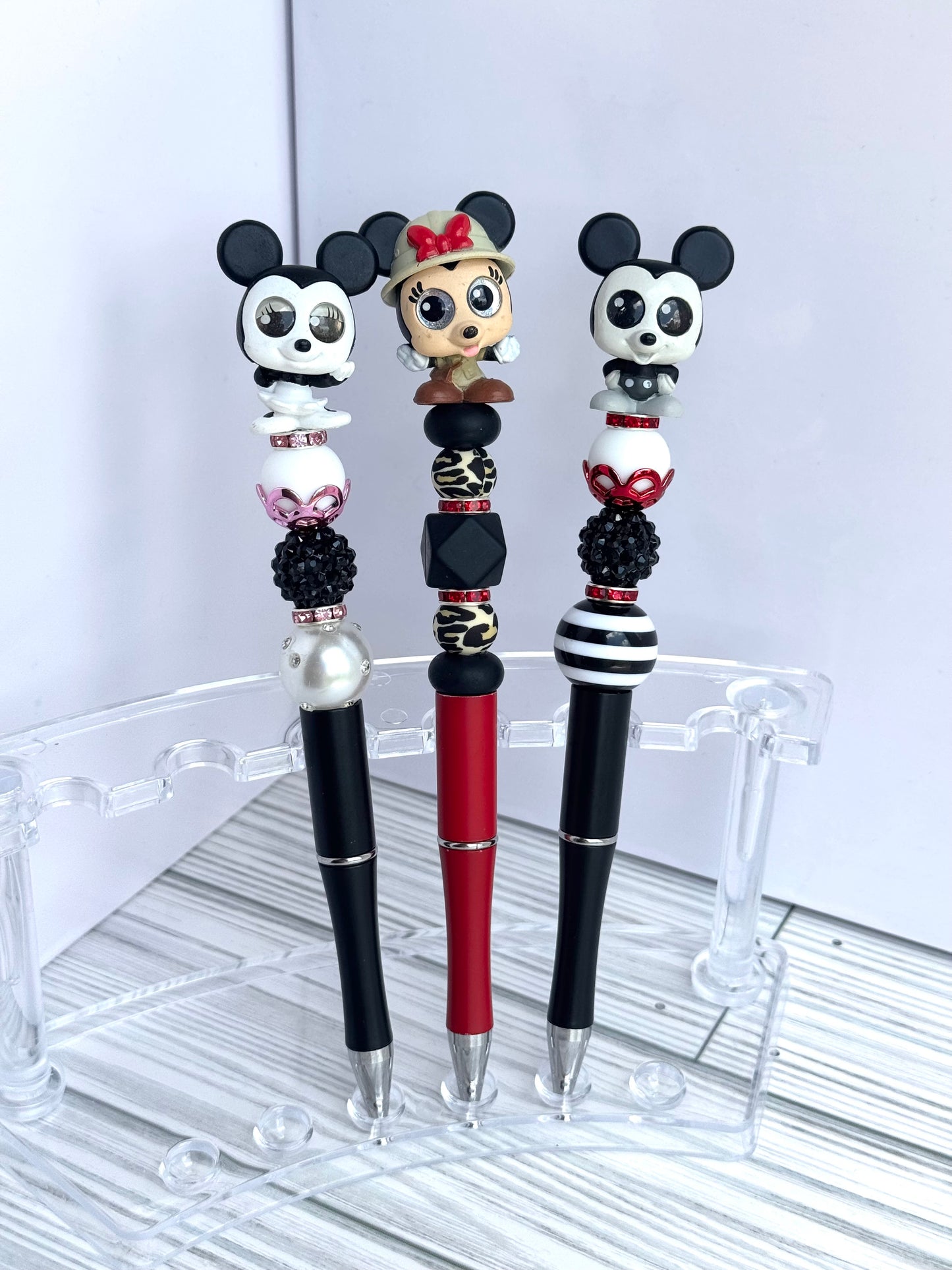 Character pens