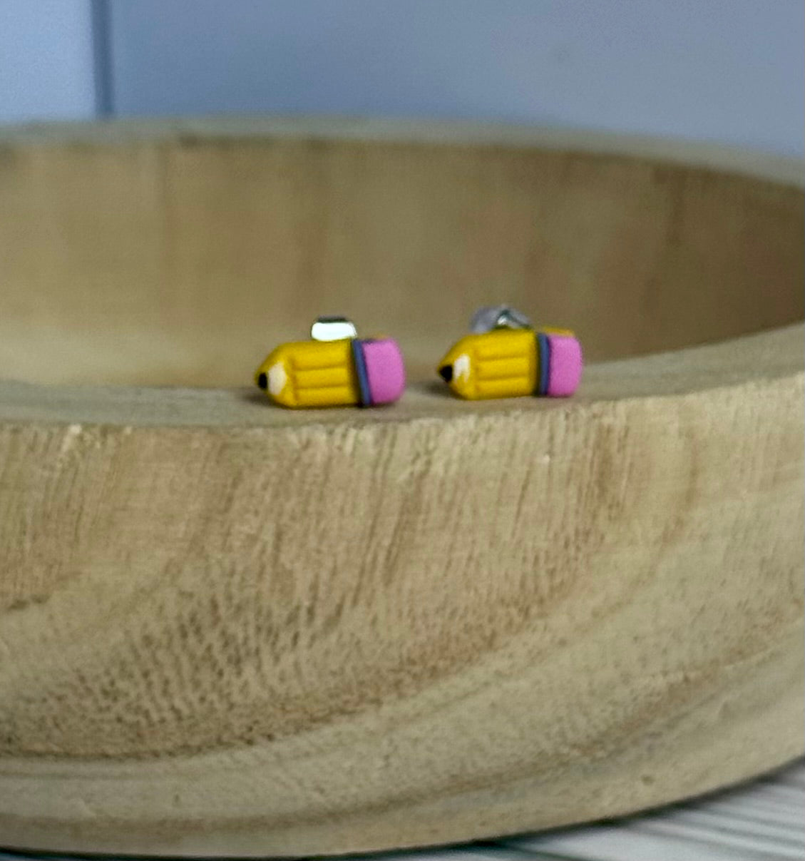 Pencil studs